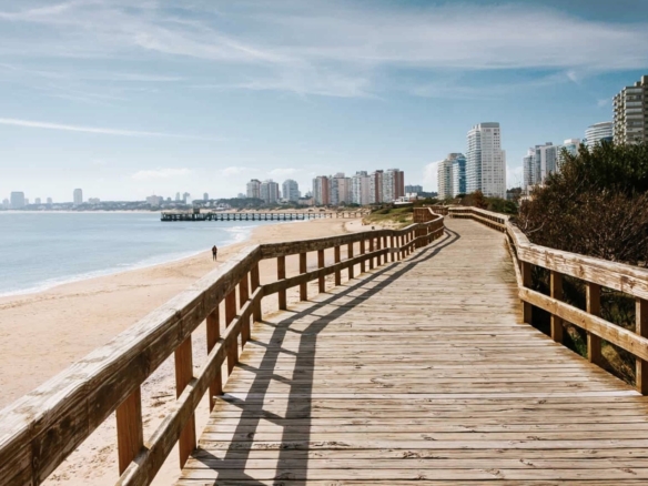 PUNTA DE ESTE investment